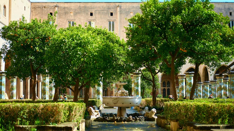 Chiostro di Santa Chiara